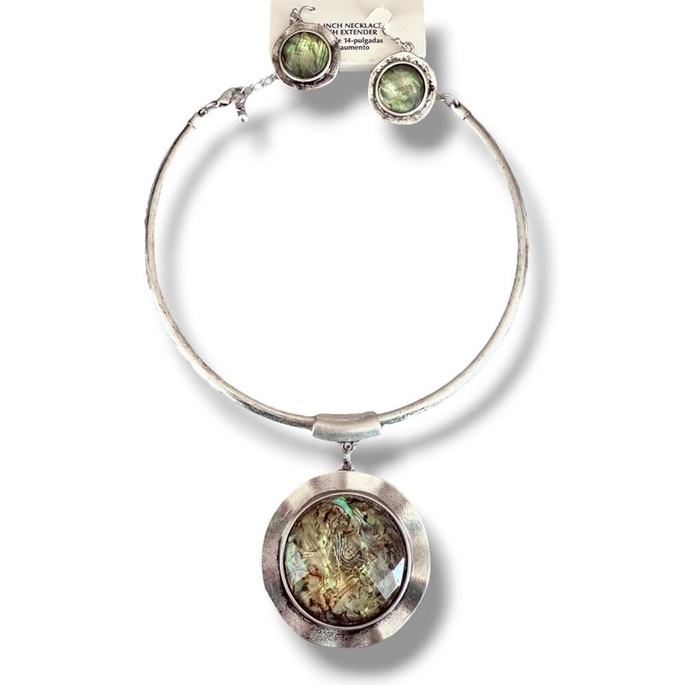 Boho Abalone Pendant Necklace and Earring Set Silver Tone NWT 2010s